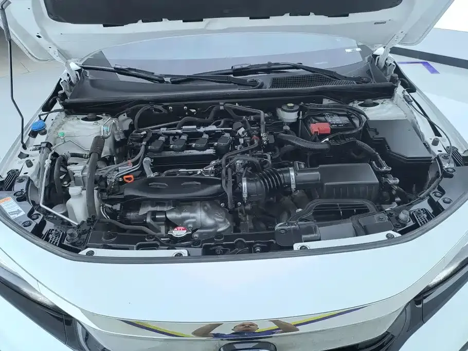 Honda Civic — фото 10