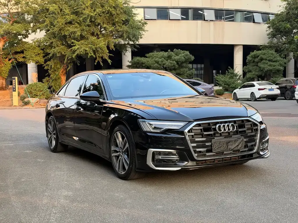 Audi A6L — фото 9