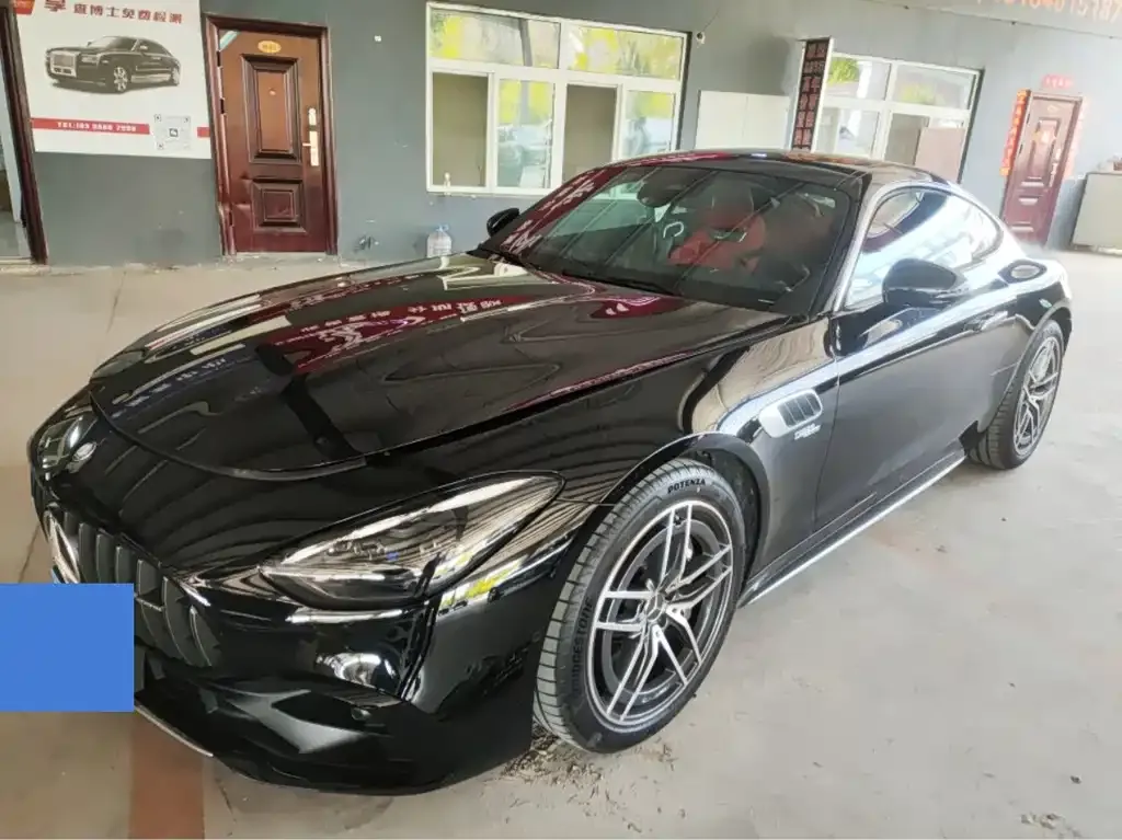 Mercedes-Benz AMG GT — фото 1