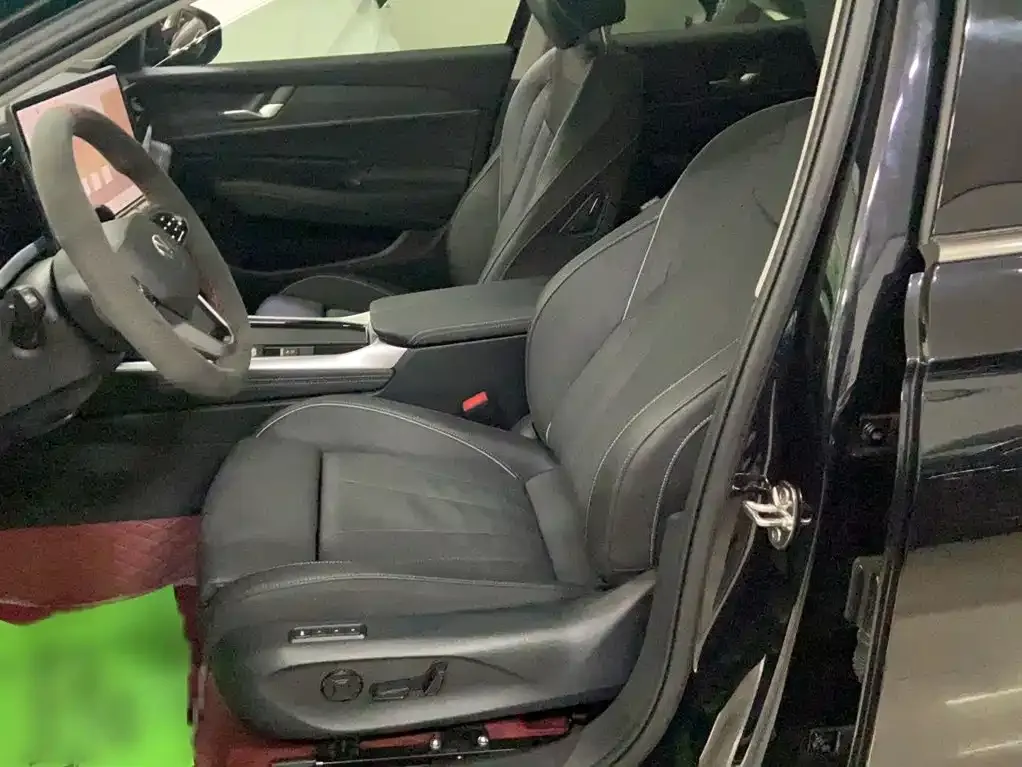 Volkswagen Passat — фото 2
