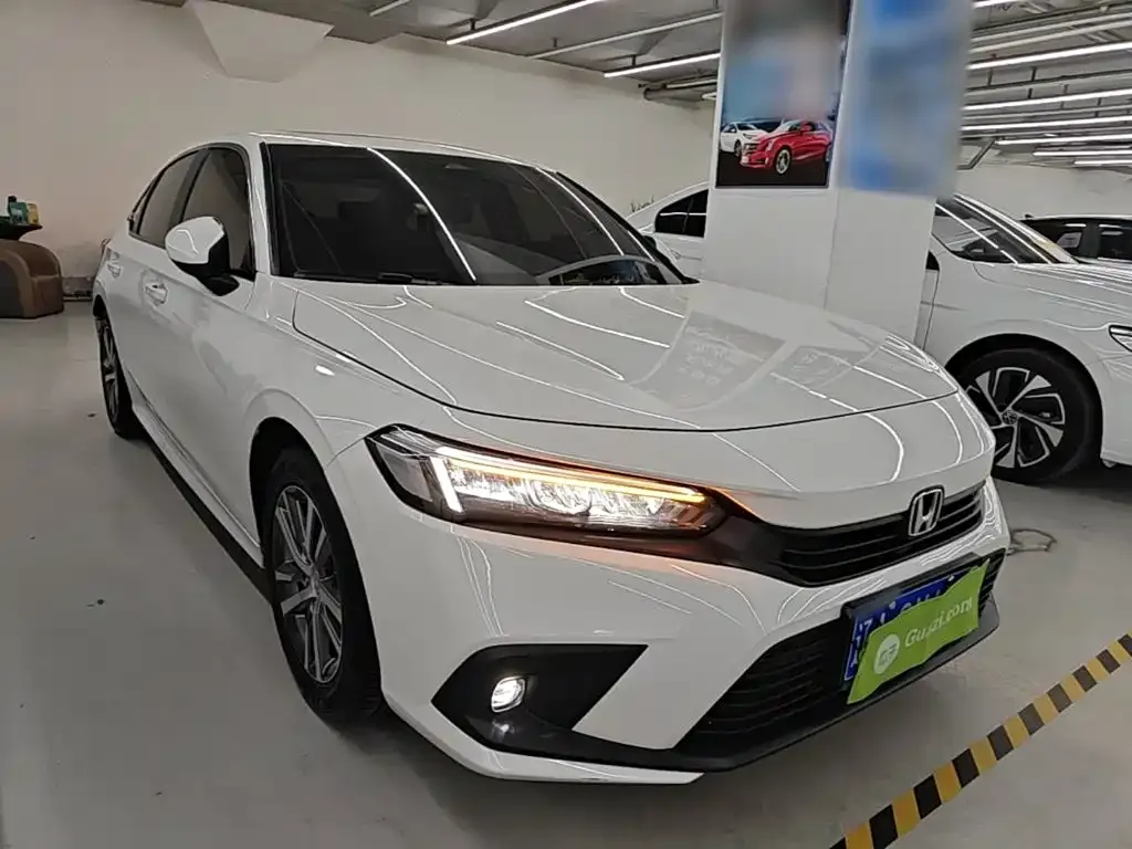 Honda Civic — фото 8