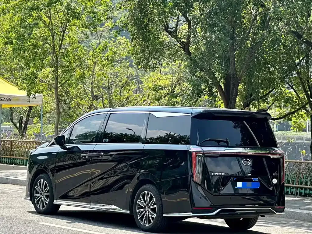 GAC Motor Trumpchi M8 — фото 8