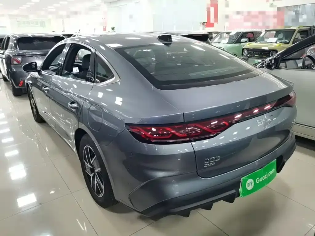 BYD Qin L — фото 4