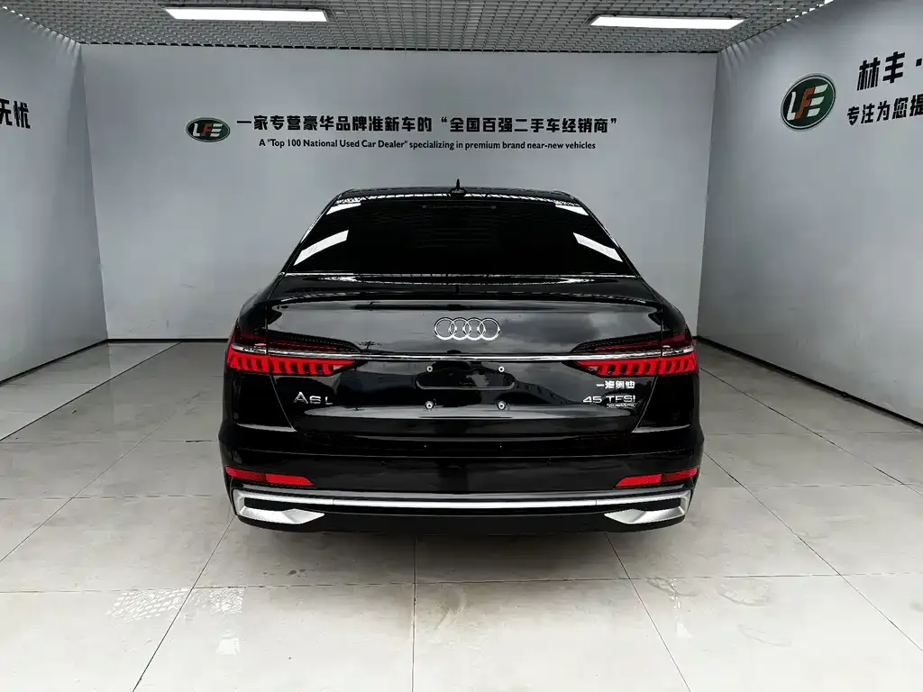 Audi A6L — фото 10