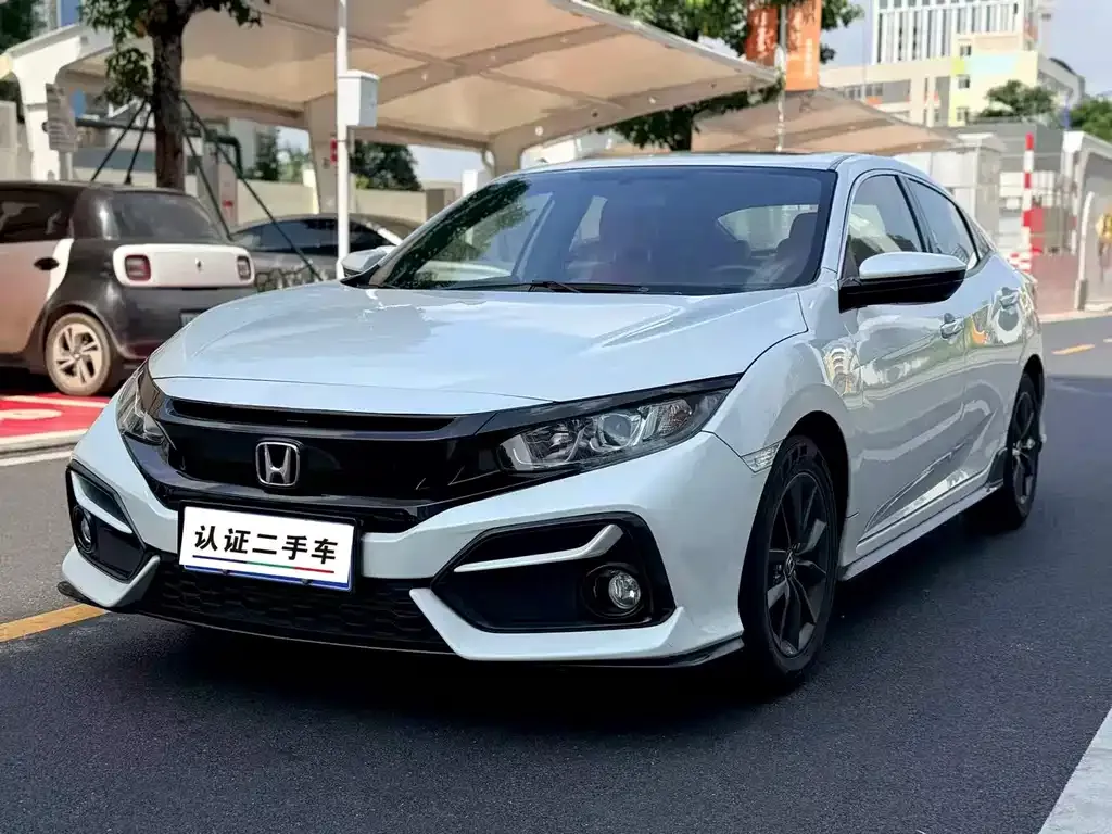 Honda Civic — фото 1