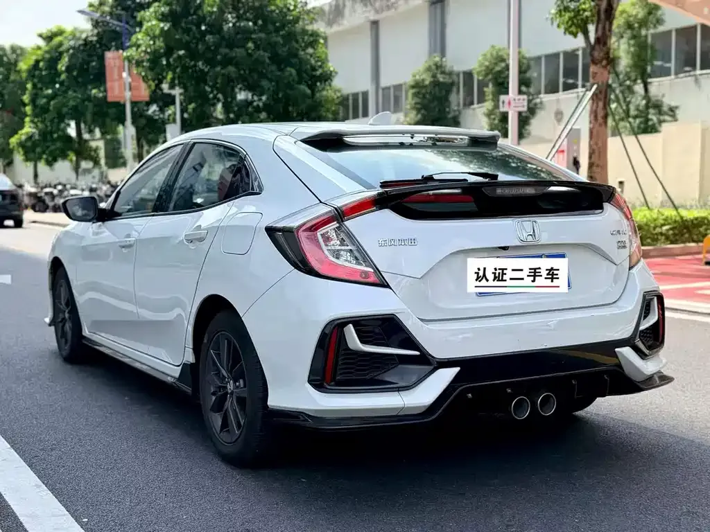 Honda Civic — фото 7