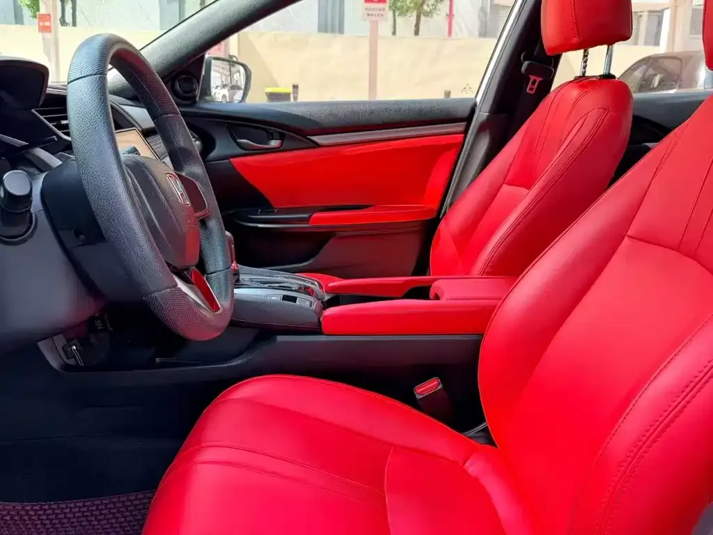 Honda Civic — фото 8