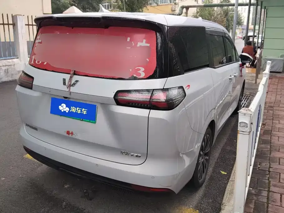 Wuling Xingguang 730 New Energy — фото 4