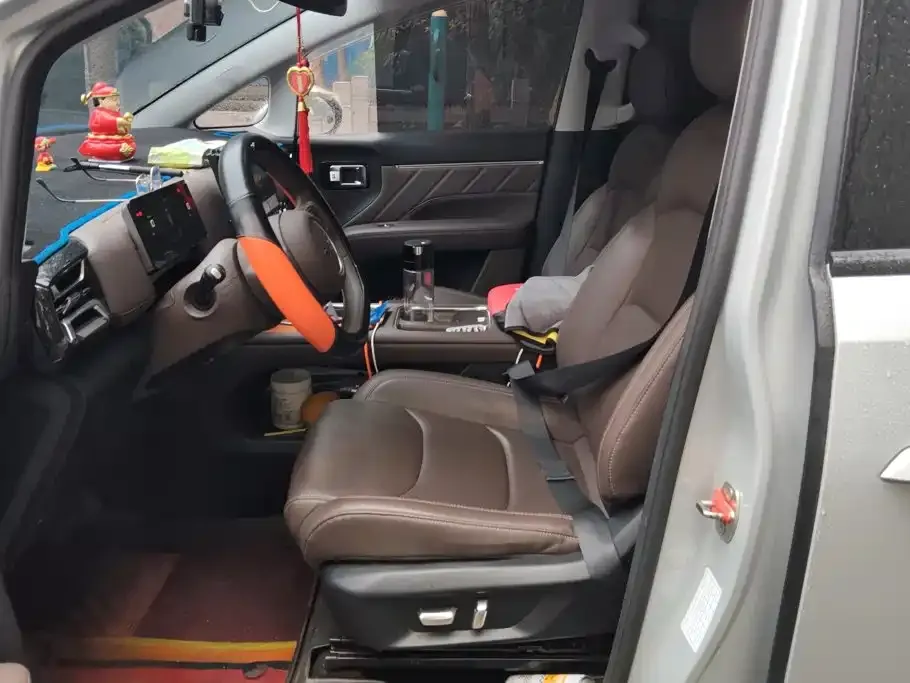 Wuling Xingguang 730 New Energy — фото 8