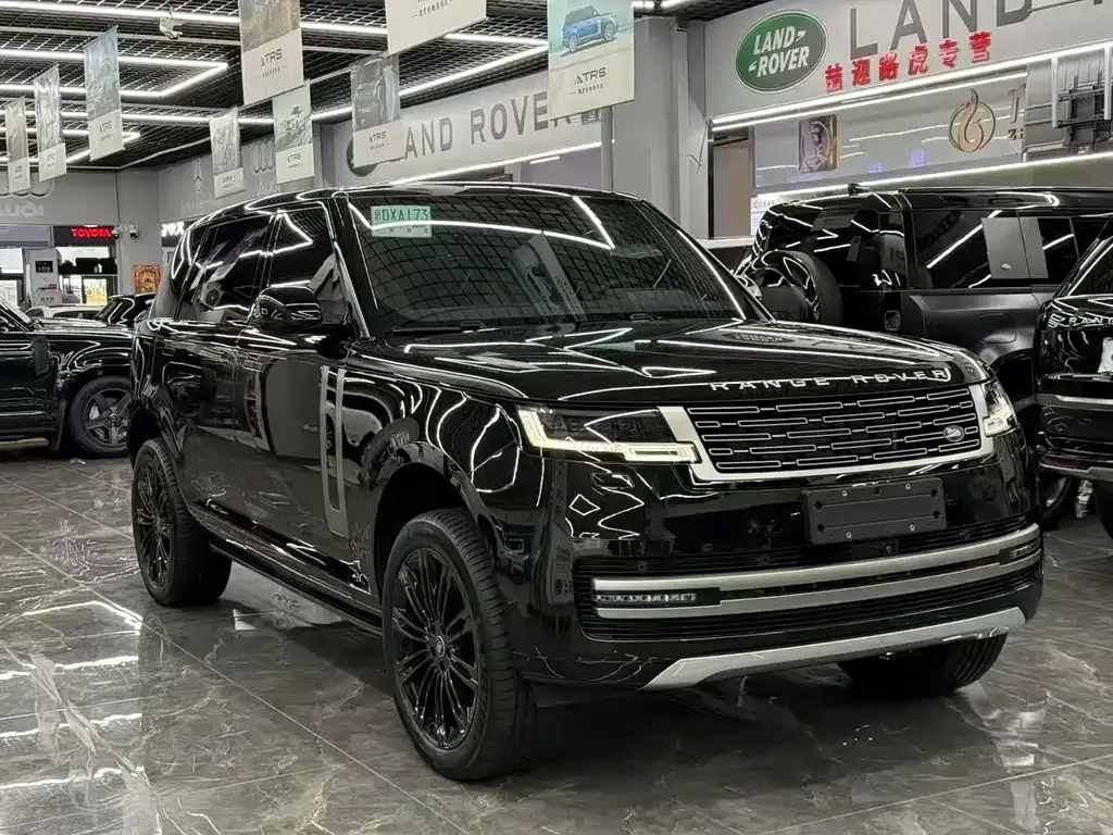 Land Rover Range Rover — фото 1