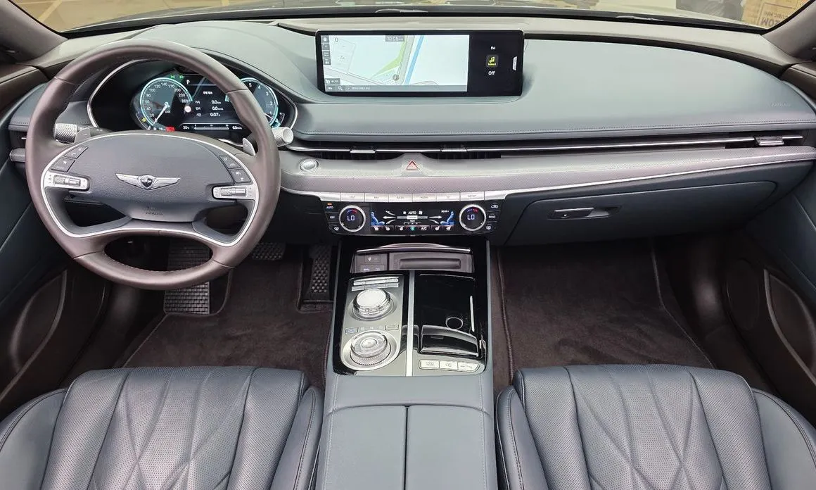 Genesis G80 — фото 10