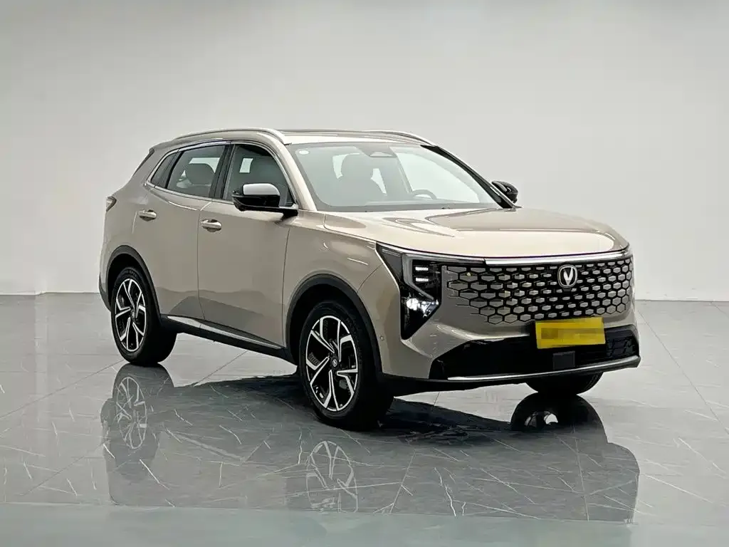 Changan CS55PLUS — фото 8