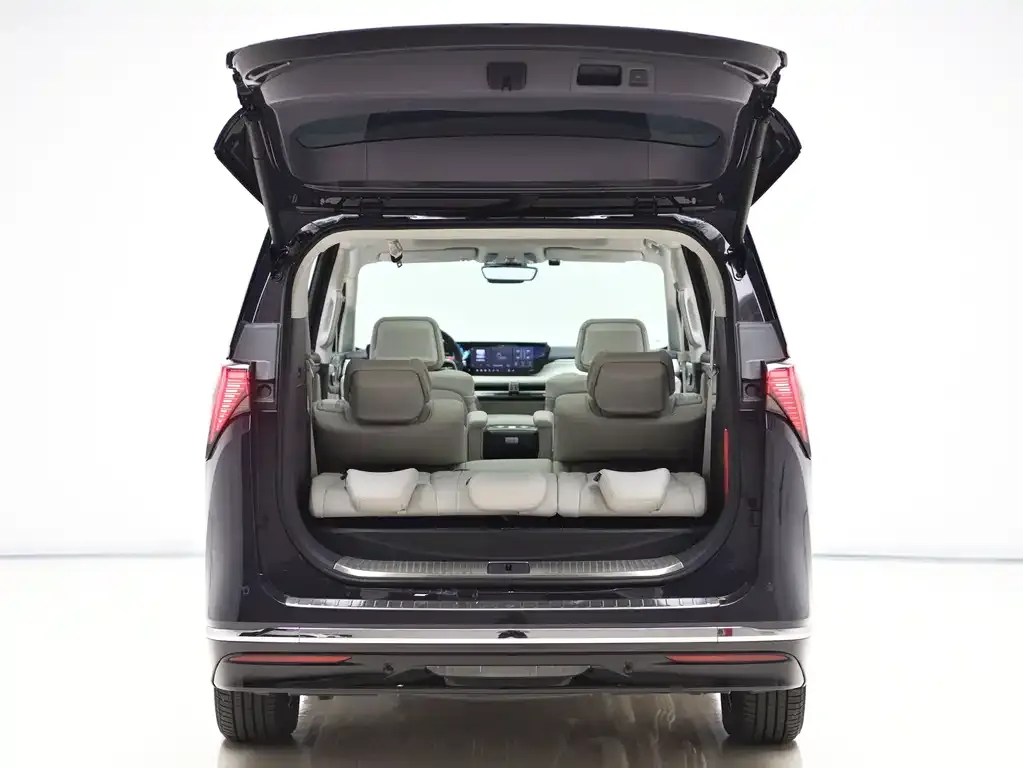 Buick GL8 Hybrid — фото 9
