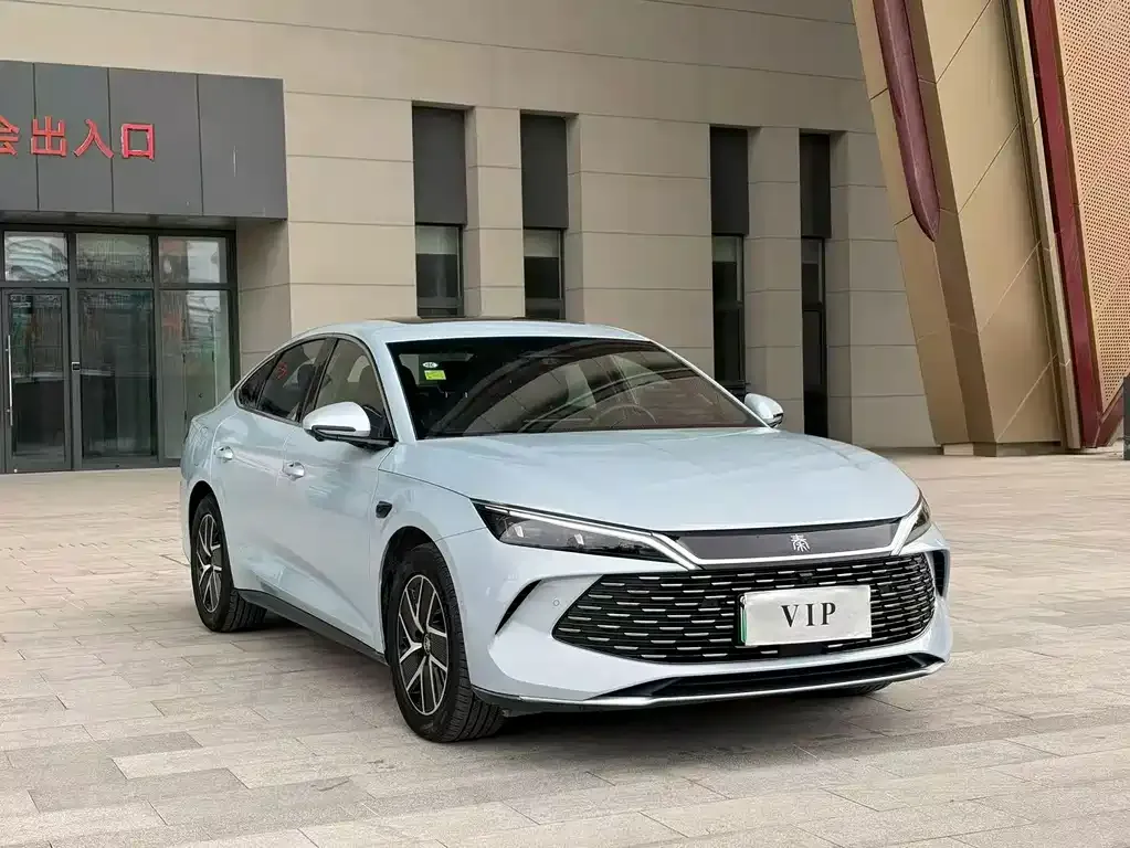 BYD Qin L — фото 5
