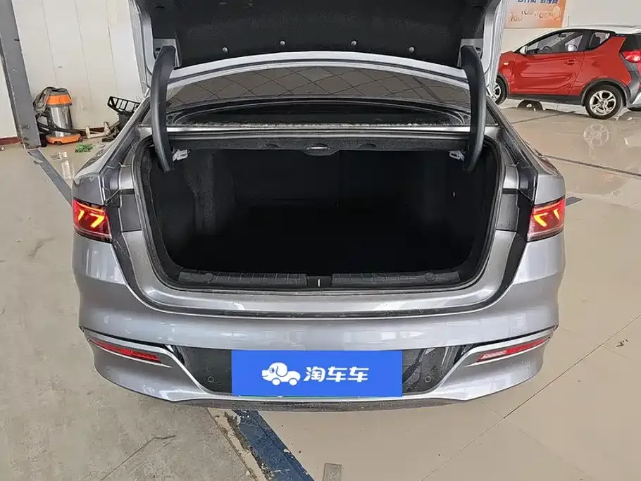 BYD Qin PLUS — фото 10