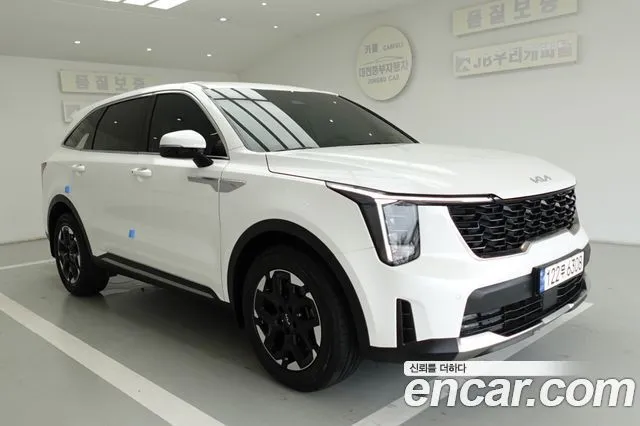 Kia Sorento — фото 9