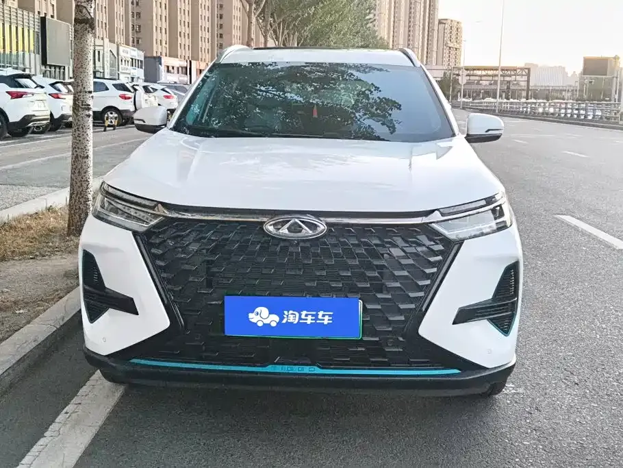 Chery Tiggo 8 PRO NEV — фото 3
