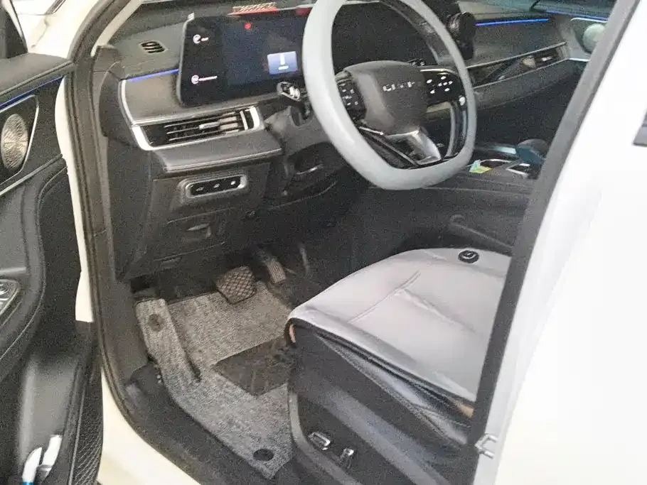 Chery Tiggo 8 PRO NEV — фото 8