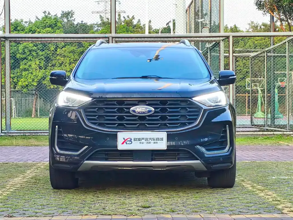 Ford Edge — фото 5