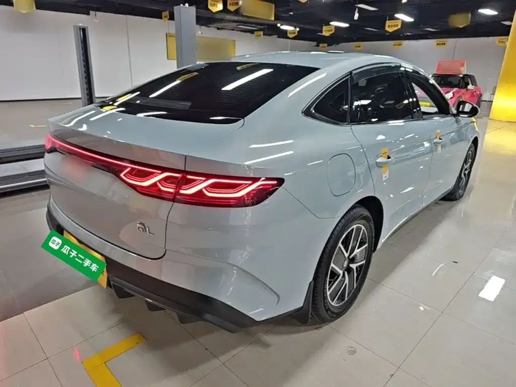 BYD Qin L — фото 5