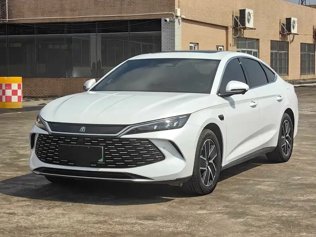 BYD Qin L — фото 1