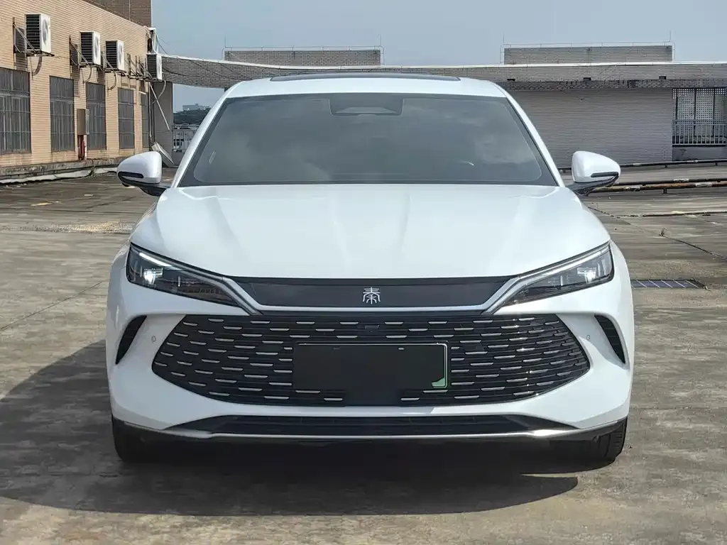 BYD Qin L — фото 8