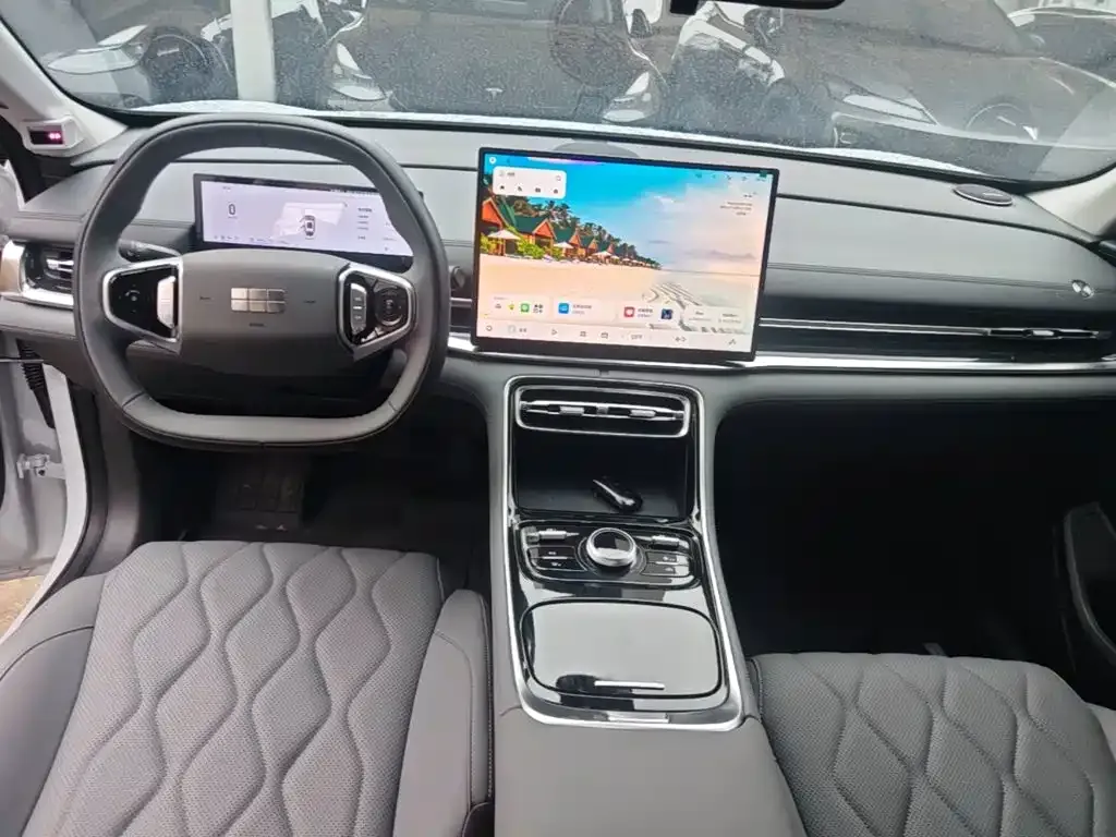 Geely Galaxy A7 EM — фото 2