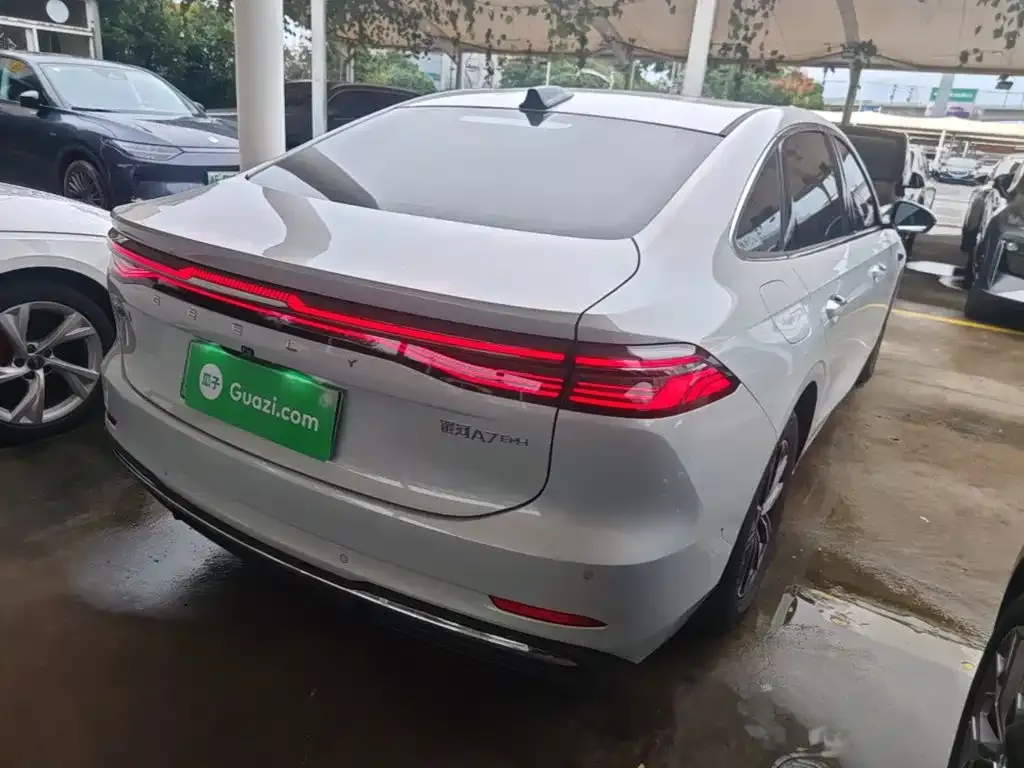 Geely Galaxy A7 EM — фото 6