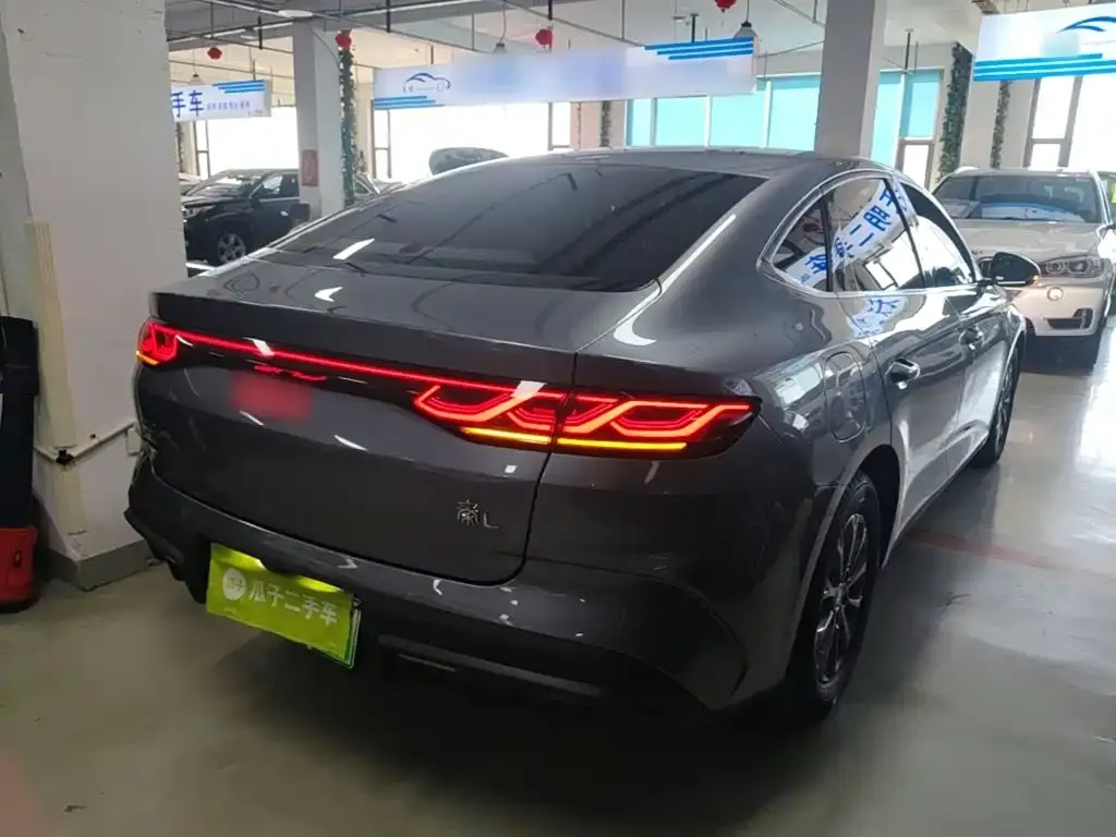 BYD Qin L — фото 3