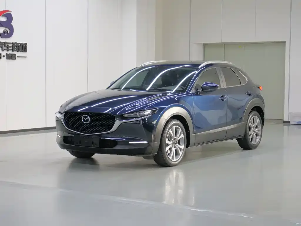 Mazda CX-30 — фото 1