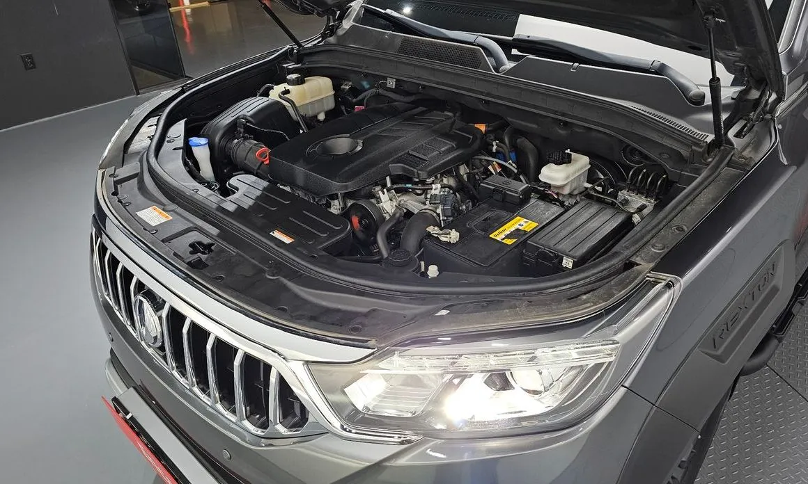 KG Mobility (Ssangyong) Rexton — фото 4