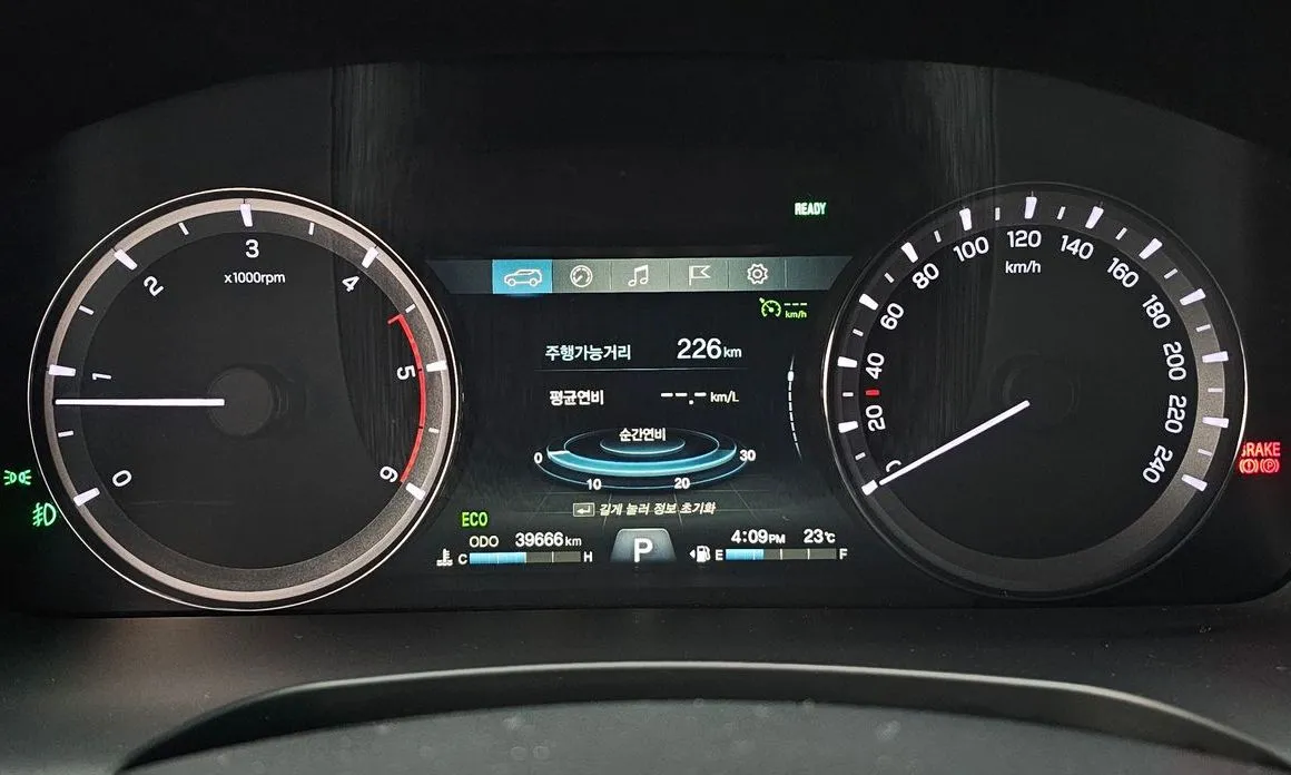 KG Mobility (Ssangyong) Rexton — фото 8