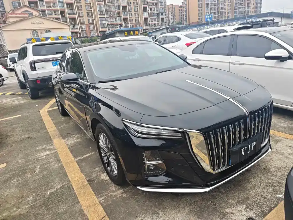 Hongqi H5 — фото 7