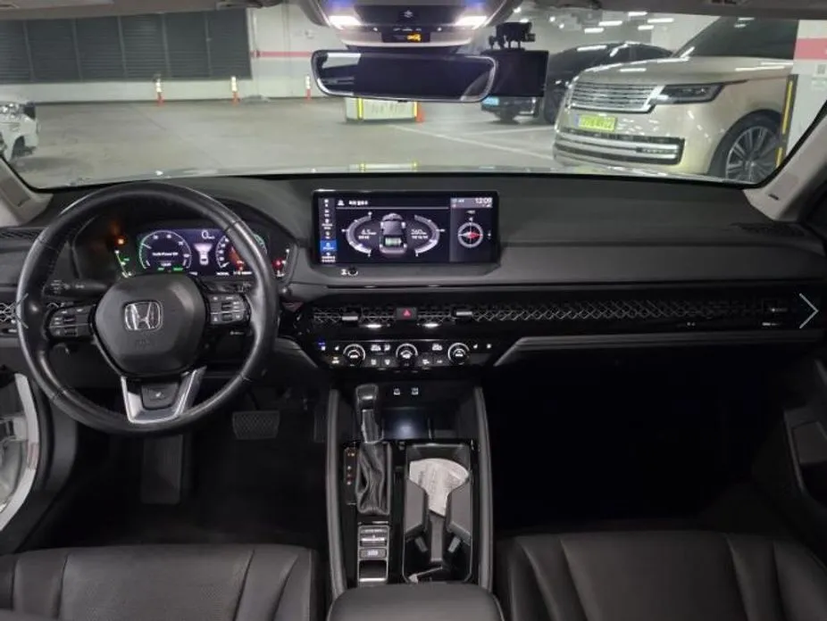 Honda Accord — фото 8