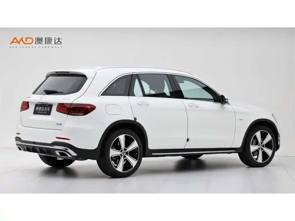 Mercedes-Benz GLC — фото 9