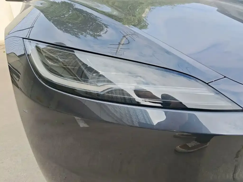 Tesla Model 3 — фото 5