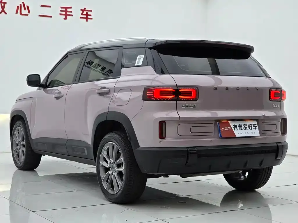 Geely Icon — фото 10