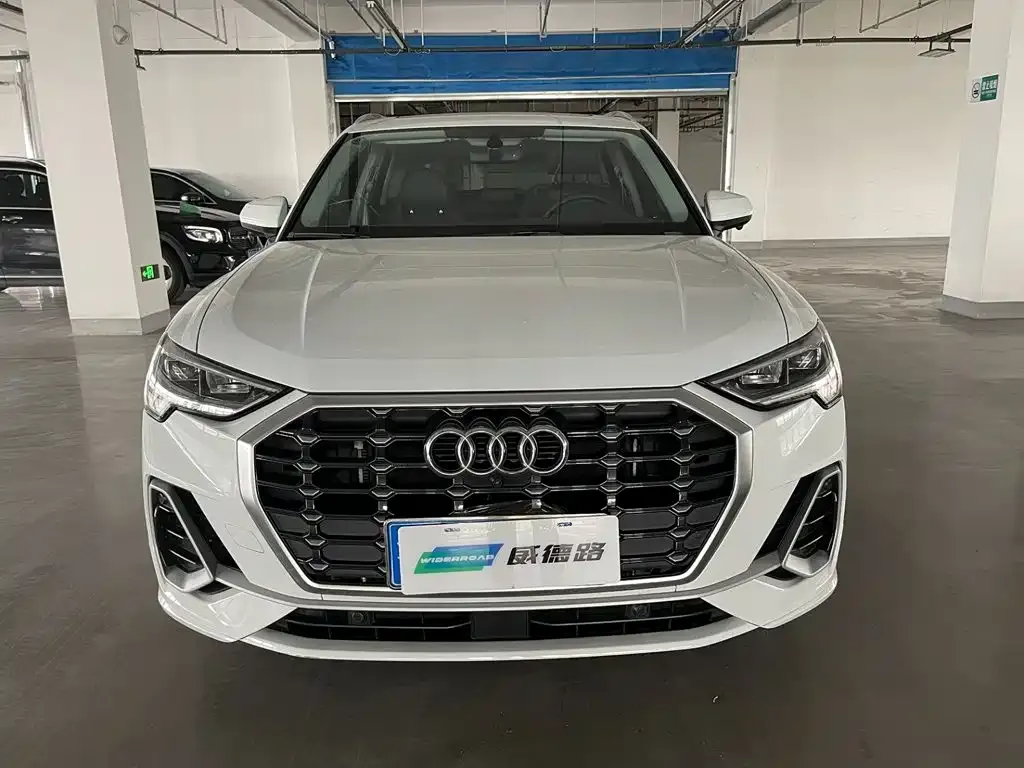 Audi Q3 — фото 5