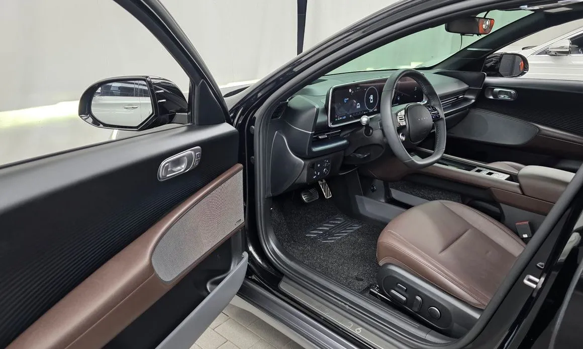 Hyundai Ioniq6 — фото 9