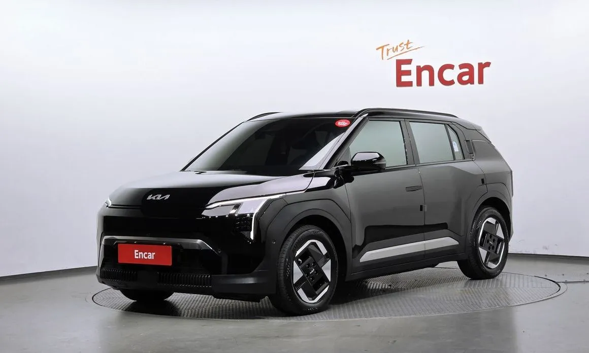 Kia EV3 — фото 1