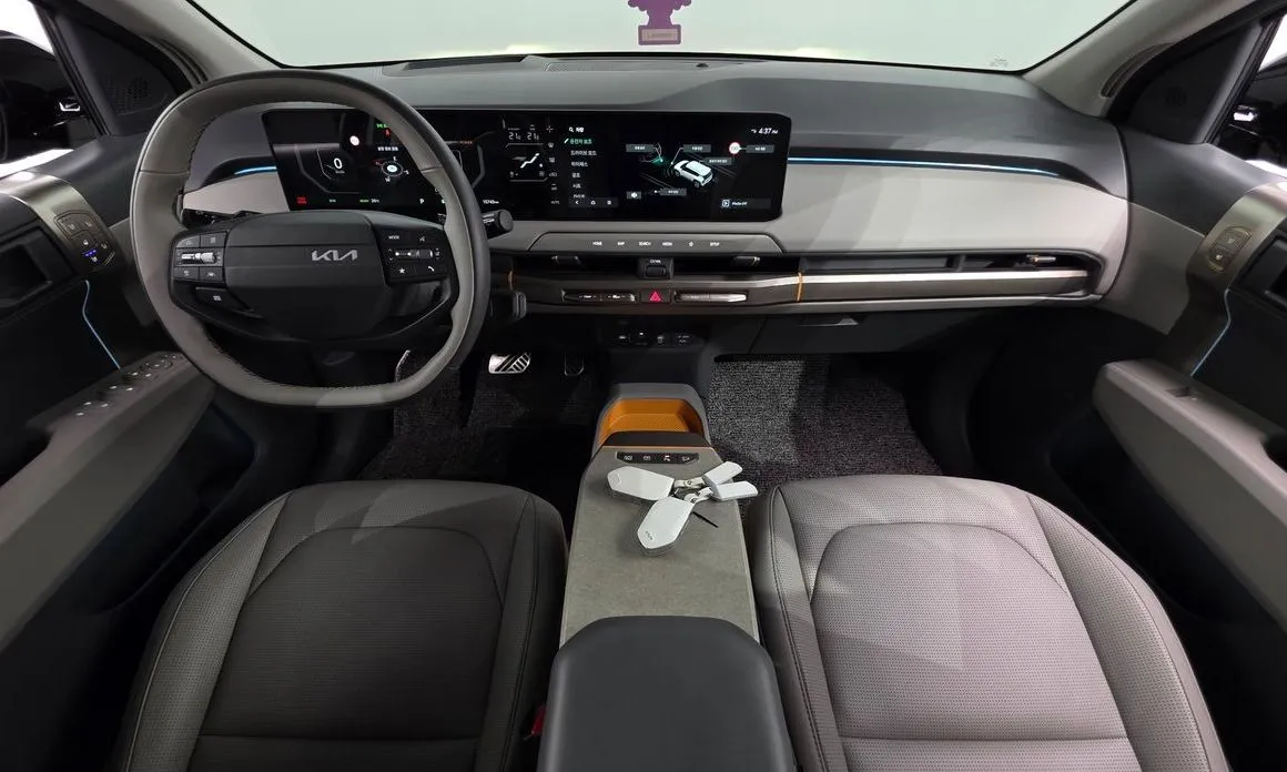 Kia EV3 — фото 9