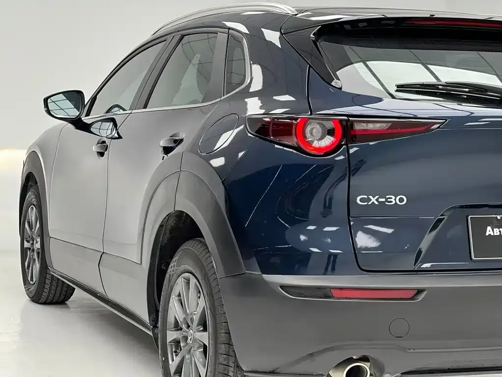 Mazda CX-30 — фото 4
