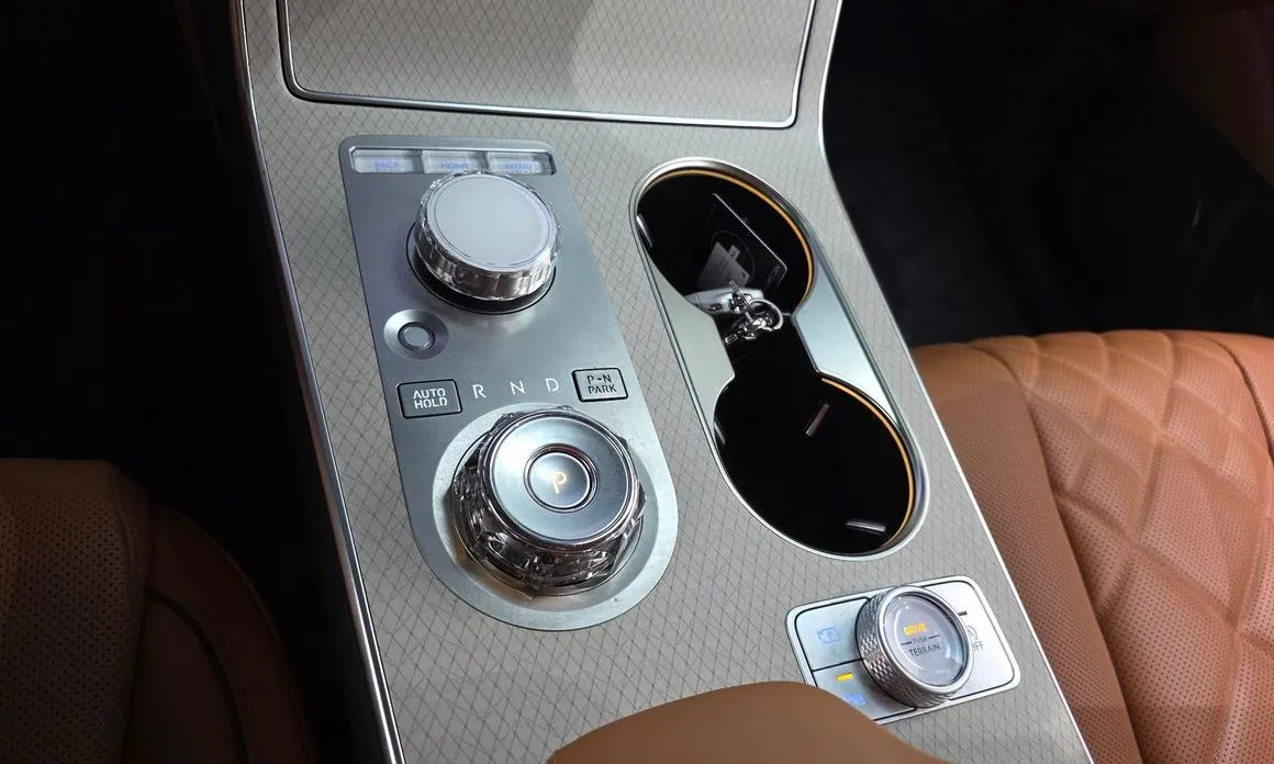 Genesis GV80 — фото 10
