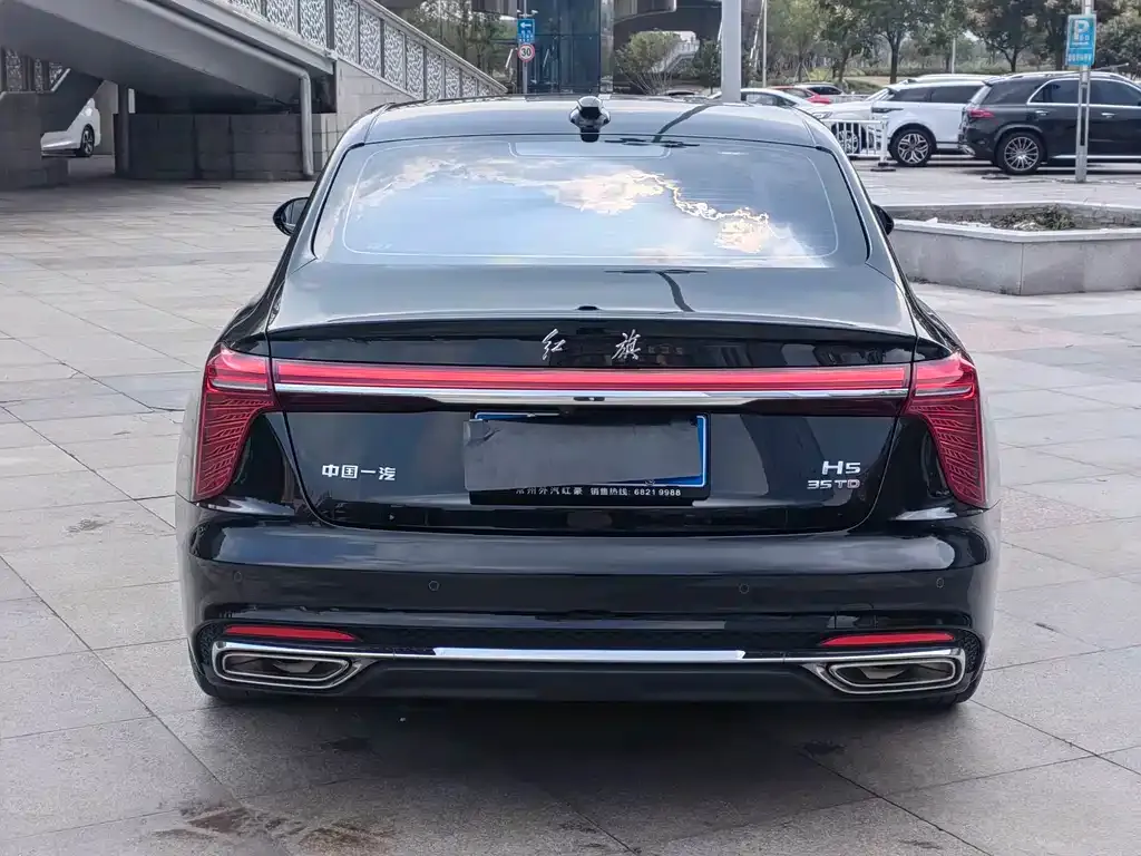 Hongqi H5 — фото 6