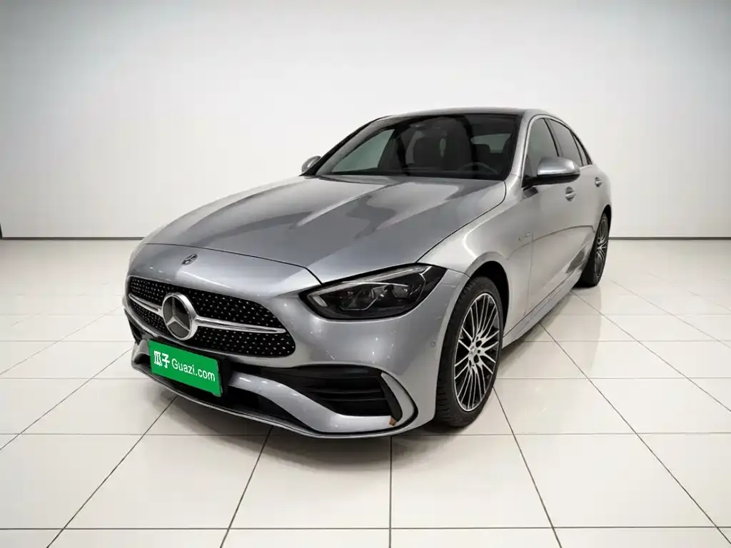 Mercedes-Benz C-Class — фото 1