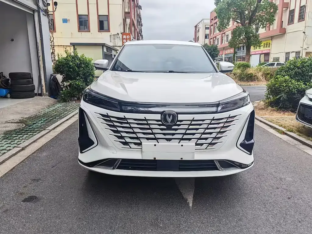 Changan CS75 PLUS — фото 9