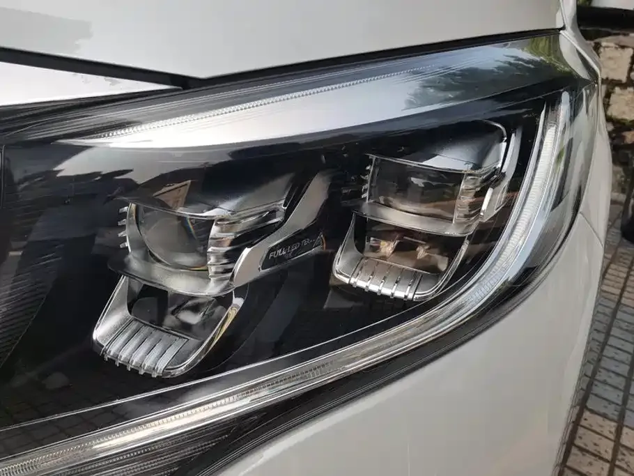 GAC Motor Trumpchi M8 — фото 8