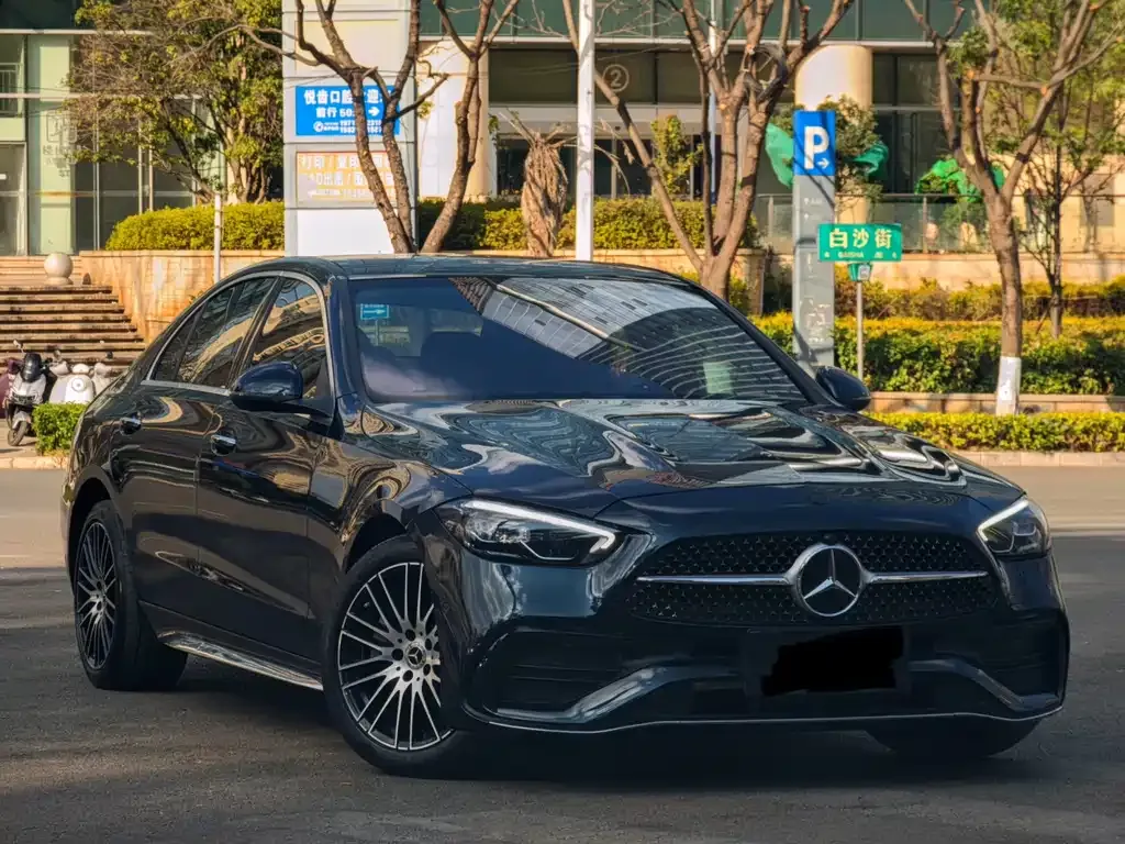 Mercedes-Benz C-Class — фото 10