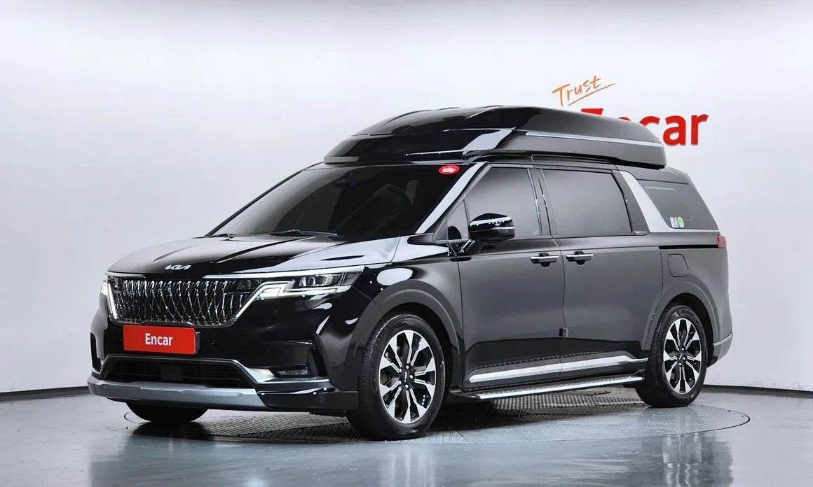 Kia Carnival — фото 1