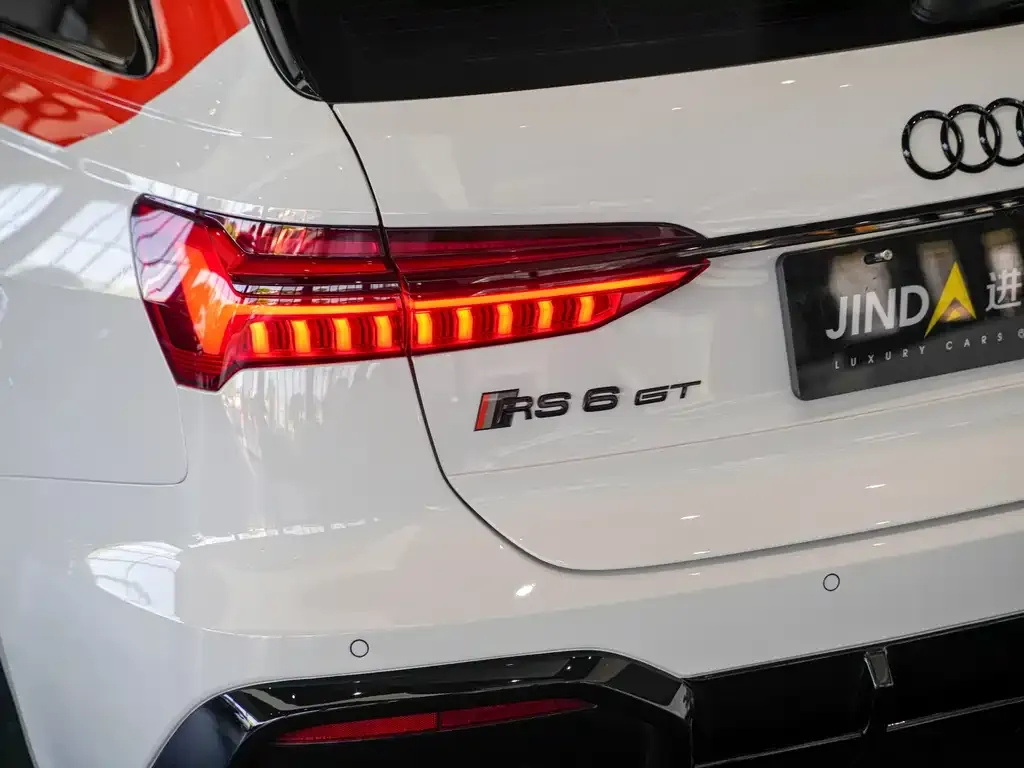 Audi RS 6 — фото 4